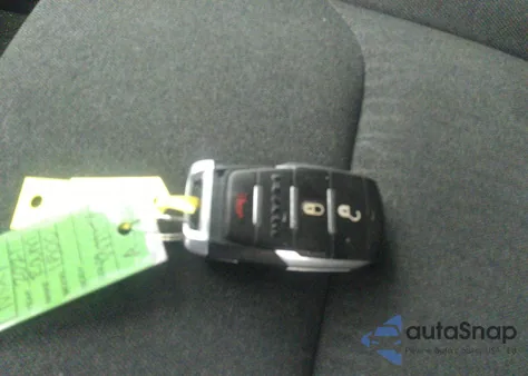 2021 Ram 1500 Big Horn 4X2 6'4 Box from USA, damaged, VIN 1C6RREBT8MN747444